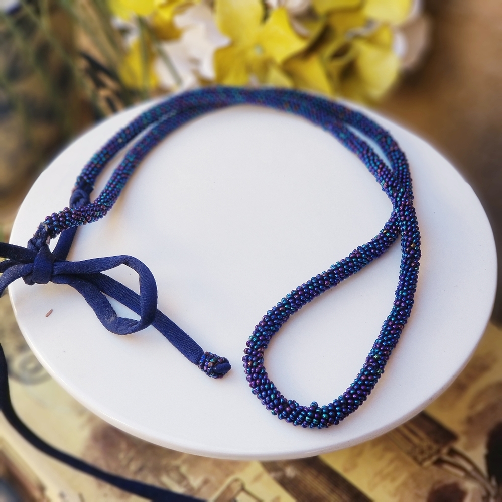 3/$20🌻Beaded rope necklace